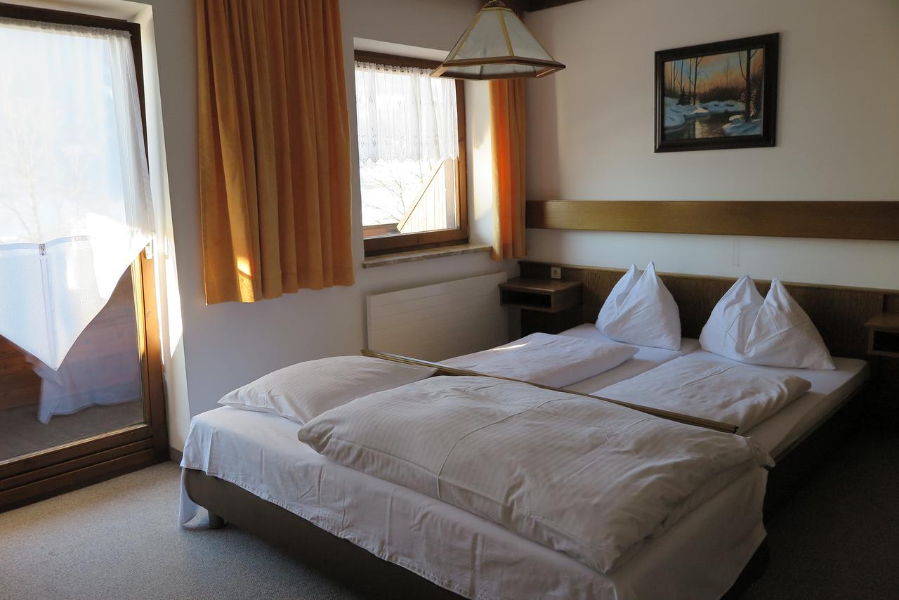 Haus Enzian Apartment Sankt Johann im Pongau Phòng bức ảnh